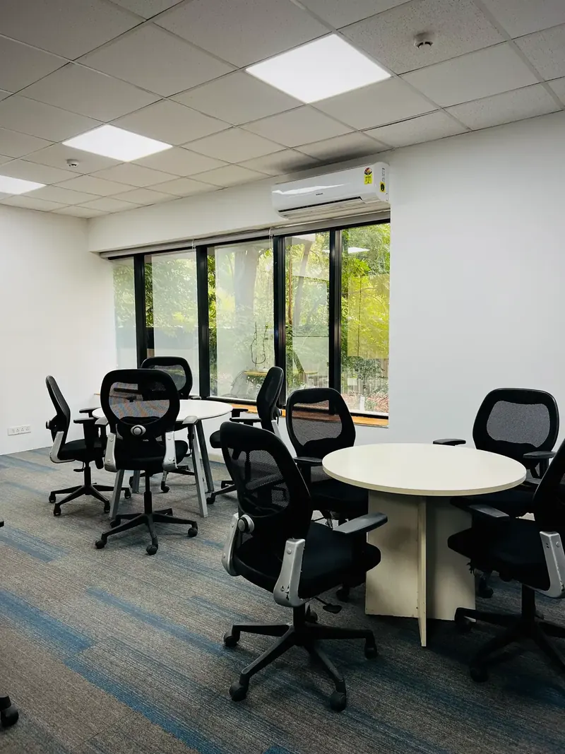 Training room with natural light at Dimension